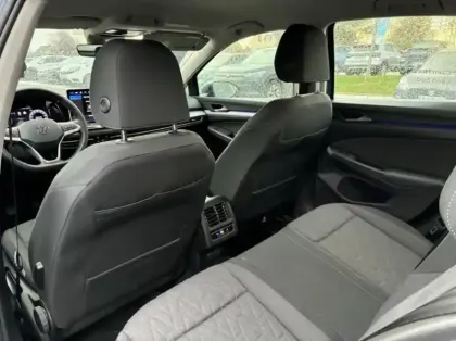 Photo 5 Volkswagen Golf  1.5 TSI EVO2 116ch Life Plus