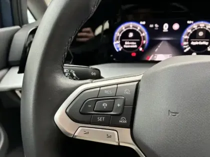 Photo 10 Volkswagen Golf  1.5 TSI EVO2 116ch Life Plus