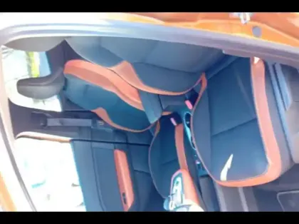 Photo 9 Renault Captur  1.6 E-Tech hybride 145ch Intens -21