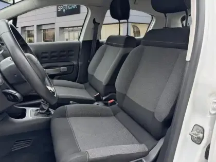 Photo 8 Citroën C3  PureTech 110ch Shine S&S E6.d-TEMP