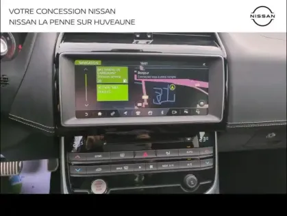 Photo 6 Jaguar Xe  2.0T 250ch R-Sport AWD BVA8