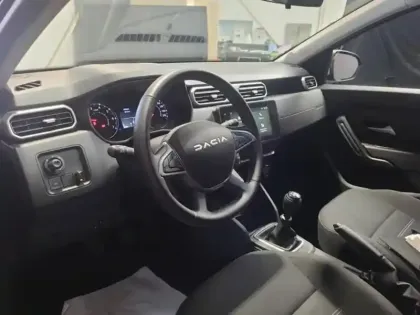 Photo 7 Dacia Duster  1.0 ECO-G 100ch Expression 4x2