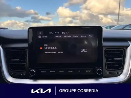 Photo 7 Kia Stonic  1.0 T-GDi 100ch Motion