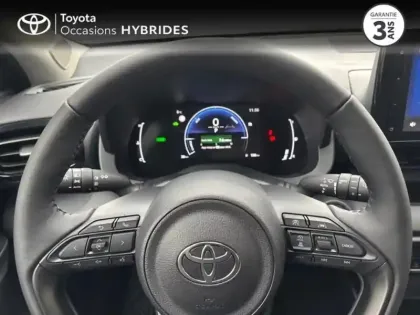 Photo 12 Toyota Yaris  116h Design 5p MY25