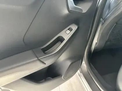 Photo 9 Ford Puma  1.0 Flexifuel 125ch S&S mHEV Titanium X