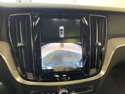 Photo 13 Volvo V60  B4 197ch Ultra Style Dark DCT 7