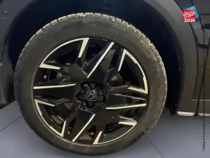 Photo 24 Peugeot 5008  Hybrid 136ch GT e-DCS6