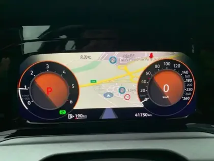 Photo 10 Volkswagen Golf  2.0 TDI SCR 116ch Life Plus DSG7