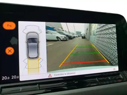 Photo 13 Volkswagen Golf  2.0 TDI SCR 116ch Life Plus DSG7