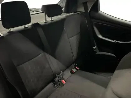 Photo 8 Toyota Yaris  120 VVT-i Dynamic Business 5p MC24