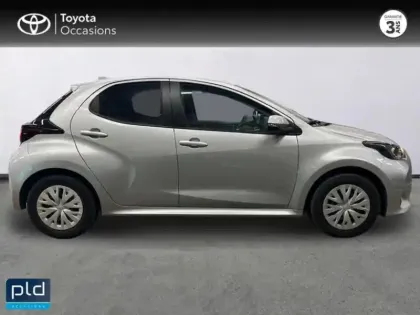 Photo 3 Toyota Yaris  120 VVT-i Dynamic Business 5p MC24