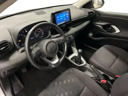 Photo 13 Toyota Yaris  120 VVT-i Dynamic Business 5p MC24