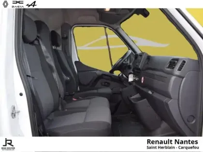 Photo 11 Renault Master  Fg F3500 L2H2 2.3 Blue dCi 135ch Confort - 20490? HT