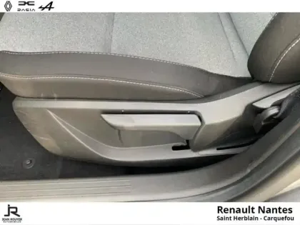 Photo 26 Renault Clio Gén. V (BJA) Ph2 Evolution 5