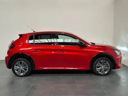 Photo 3 Peugeot 208  e- 136 Style / 50 kWh / Carplay / Caméra /LOA