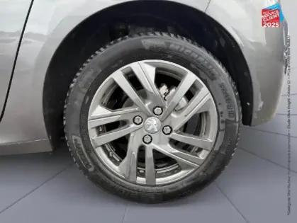 Photo 9 Peugeot 208  1.5 BlueHDi 100ch S&S Style