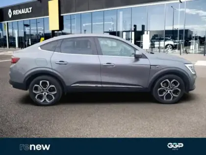 Photo 6 Renault Arkana  1.6 E-Tech 145ch Intens -21B