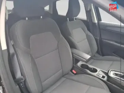 Photo 4 Renault Arkana  1.3 TCe 140ch FAP Business EDC GPS Radar AV/AR