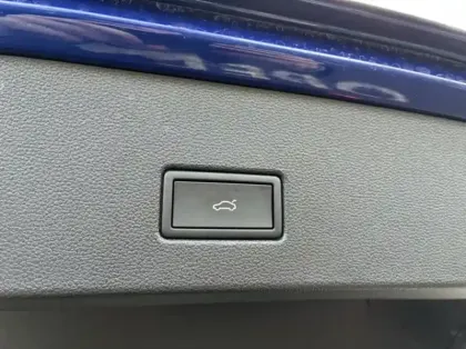 Photo 7 Volkswagen T-roc  1.5 TSI EVO 150ch R-Line DSG7