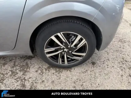 Photo 12 Peugeot 208  1.2 PureTech 100ch S&S Allure 118g