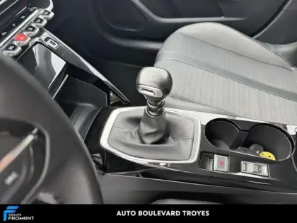 Photo 13 Peugeot 208  1.2 PureTech 100ch S&S Allure 118g