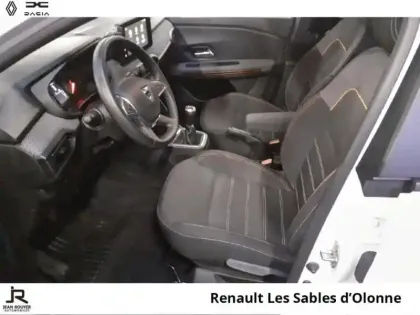 Photo 17 Dacia Sandero  1.0 ECO-G 100ch Stepway Confort -22