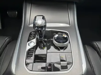 Photo 10 BMW X5  xDrive45e 394ch M Sport 17cv