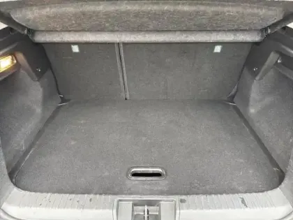 Photo 12 Renault Captur  1.5 Blue dCi 115ch Business EDC