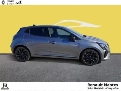 Photo 12 Renault Clio  1.6 E-Tech 145ch full hybrid esprit Alpine - 25