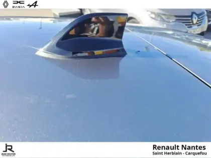 Photo 6 Renault Clio  1.6 E-Tech 145ch full hybrid esprit Alpine - 25