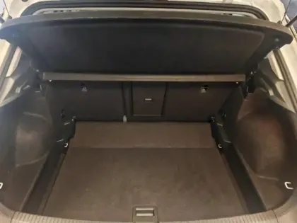 Photo 6 Volkswagen T-roc  1.0 TSI 116ch VW Edition