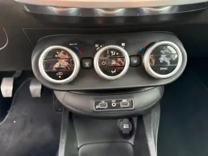 Photo 12 Fiat 500x  1.0 FireFly Turbo T3 120ch Urban