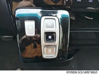 Photo 8 Hyundai Staria  1.6 T-GDI 225ch Hybrid Executive