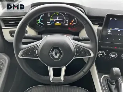 Photo 5 Renault Clio  1.6 E-Tech 145ch full hybrid Techno