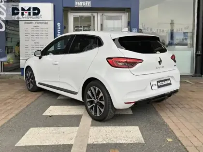 Photo 2 Renault Clio  1.6 E-Tech 145ch full hybrid Techno