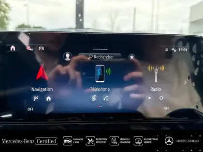 Photo 7 Mercedes GLA  180 d 116ch AMG Line 8G-DCT