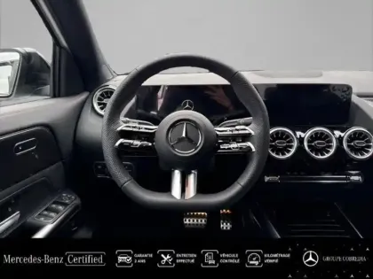 Photo 6 Mercedes GLA  180 d 116ch AMG Line 8G-DCT