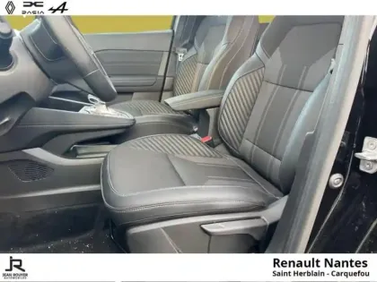 Photo 12 Renault Captur  1.6 E-Tech full hybrid 145ch esprit Alpine