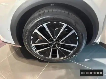 Photo 10 DS DS 7  E-TENSE 4x4 300ch Rivoli