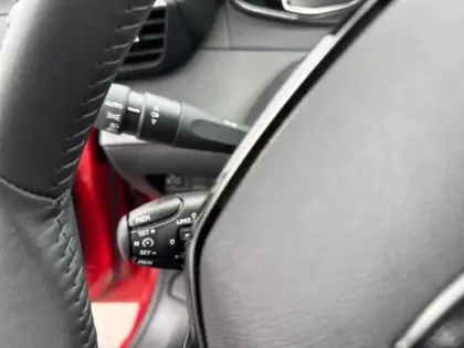 Photo 14 Peugeot 208  1.2 PureTech 75ch S&S Active