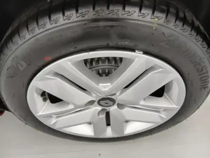 Photo 9 Renault Clio  1.0 TCe 90ch Evolution - 24