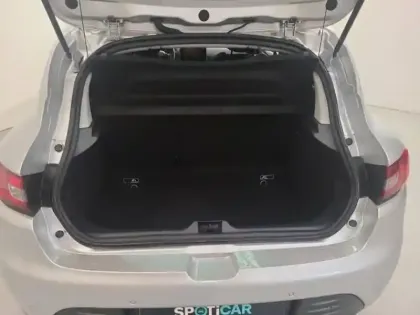 Photo 12 Renault Clio  0.9 TCe 90ch Génération - 19 5p