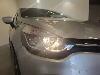 Photo 14 Renault Clio  0.9 TCe 90ch Génération - 19 5p