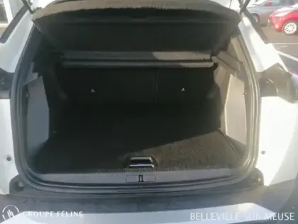 Photo 5 Peugeot 2008  e- 136ch GT