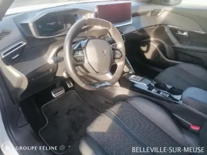 Photo 7 Peugeot 2008  e- 136ch GT