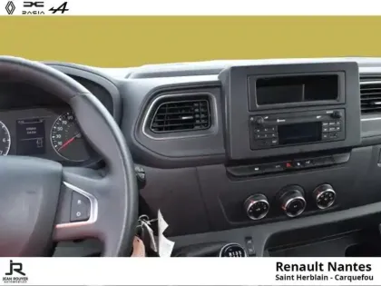 Photo 2 Renault Master  Fg F3500 L2H2 2.3 Blue dCi 135ch Confort Euro6