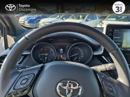 Photo 12 Toyota C-HR  122h Dynamic Business 2WD E-CVT + Programme Beyond Zero Academy MY22