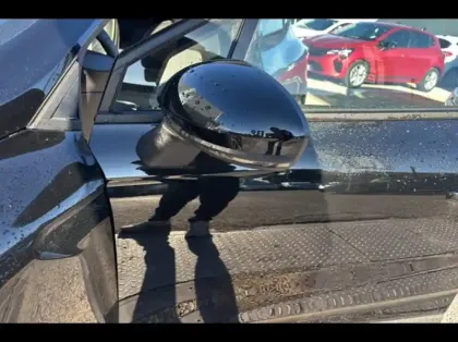 Photo 13 Renault Clio  1.6 E-Tech 145ch full hybrid Techno - 24