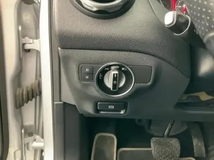 Photo 16 Mercedes GLA  180 7-G DCT Sensation