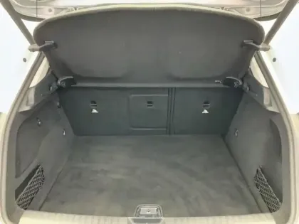 Photo 7 Mercedes GLA  180 7-G DCT Sensation